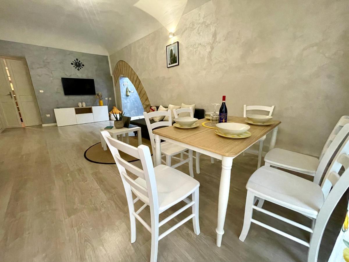 Corrieri Apartments Палермо Экстерьер фото